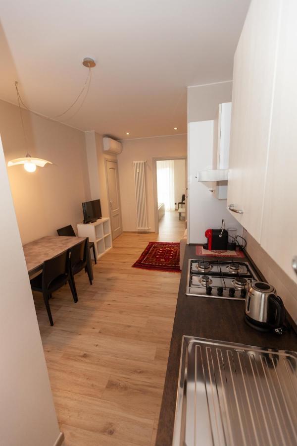Rossini15 - Garage Privato Apartman Alba Kültér fotó